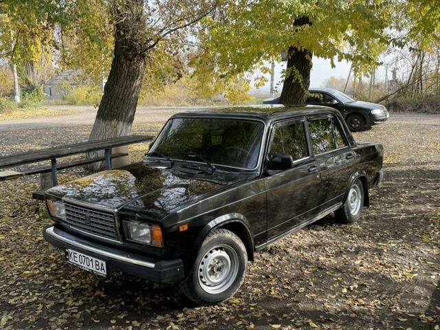 Чорний ВАЗ 2107, об'ємом двигуна 1.5 л та пробігом 166 тис. км за 1900 $, фото 5 на Automoto.ua