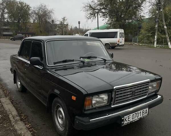 Чорний ВАЗ 2107, об'ємом двигуна 1.5 л та пробігом 166 тис. км за 1900 $, фото 2 на Automoto.ua