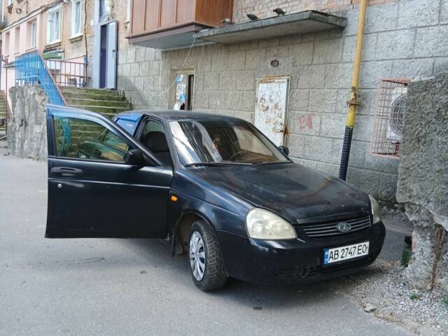 Черный ВАЗ 2107, объемом двигателя 1.6 л и пробегом 170 тыс. км за 1350 $, фото 1 на Automoto.ua