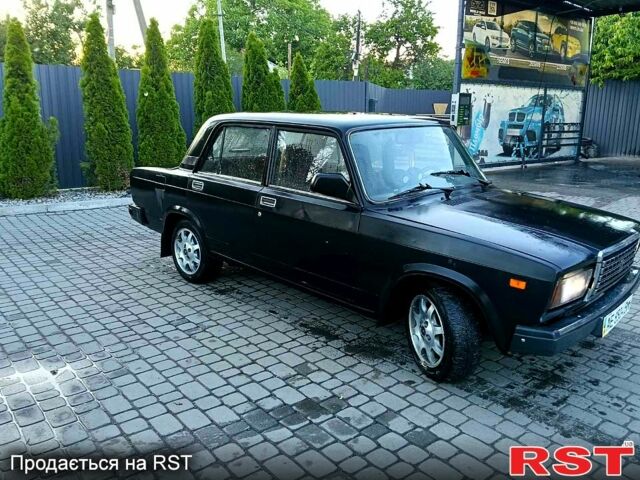Черный ВАЗ 2107, объемом двигателя 1.5 л и пробегом 247 тыс. км за 1600 $, фото 7 на Automoto.ua
