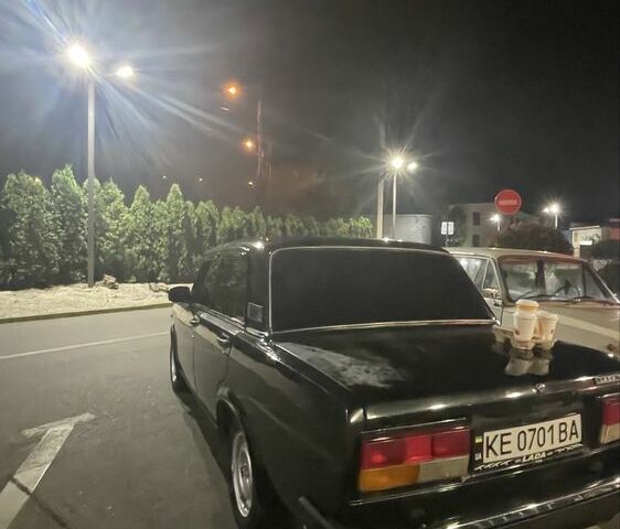 Чорний ВАЗ 2107, об'ємом двигуна 1.5 л та пробігом 166 тис. км за 1900 $, фото 6 на Automoto.ua