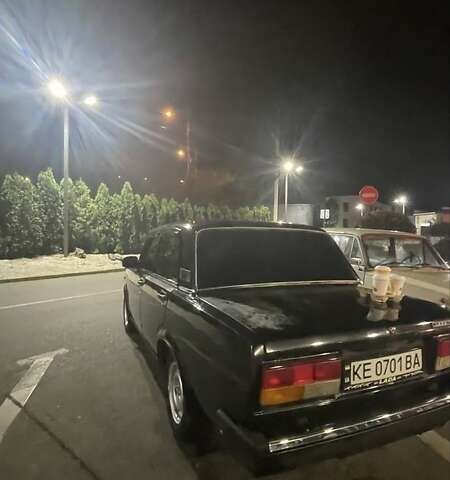 Чорний ВАЗ 2107, об'ємом двигуна 1.5 л та пробігом 166 тис. км за 1900 $, фото 5 на Automoto.ua