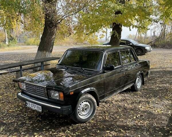 Чорний ВАЗ 2107, об'ємом двигуна 1.5 л та пробігом 166 тис. км за 1900 $, фото 4 на Automoto.ua