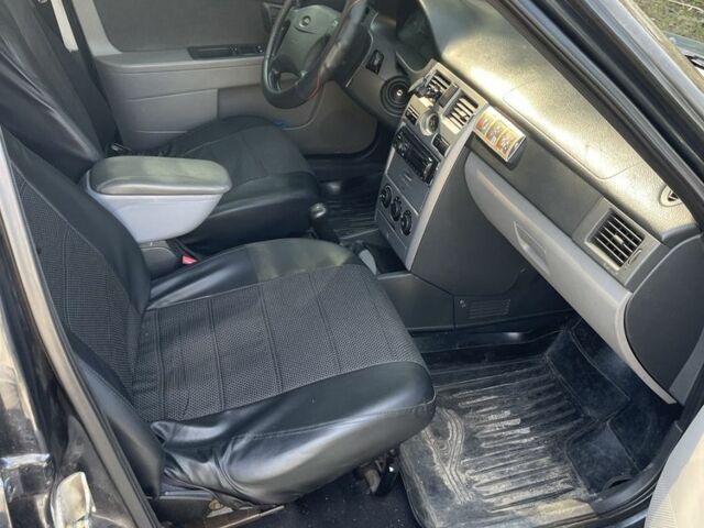 Черный ВАЗ 2107, объемом двигателя 1.6 л и пробегом 162 тыс. км за 2900 $, фото 4 на Automoto.ua