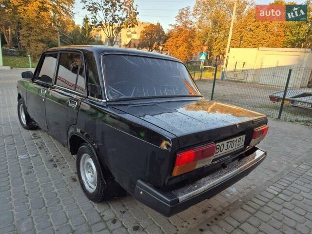 Черный ВАЗ 2107, объемом двигателя 1.7 л и пробегом 86 тыс. км за 999 $, фото 3 на Automoto.ua
