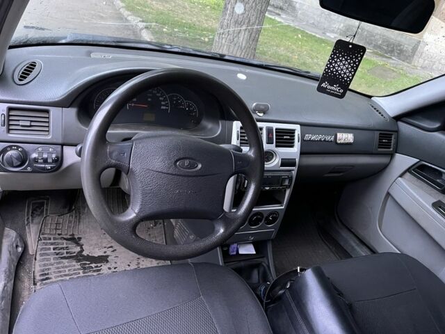 Чорний ВАЗ 2107, об'ємом двигуна 1.6 л та пробігом 200 тис. км за 1456 $, фото 7 на Automoto.ua