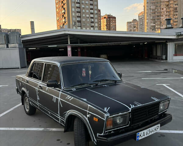 Чорний ВАЗ 2107, об'ємом двигуна 1.5 л та пробігом 79 тис. км за 1500 $, фото 5 на Automoto.ua