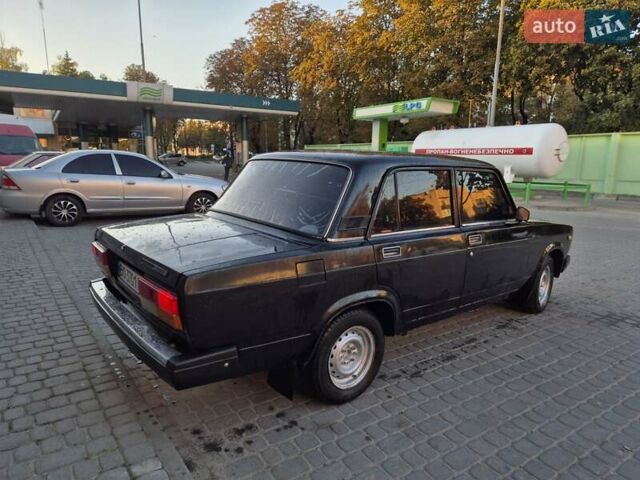 Черный ВАЗ 2107, объемом двигателя 1.7 л и пробегом 86 тыс. км за 999 $, фото 5 на Automoto.ua