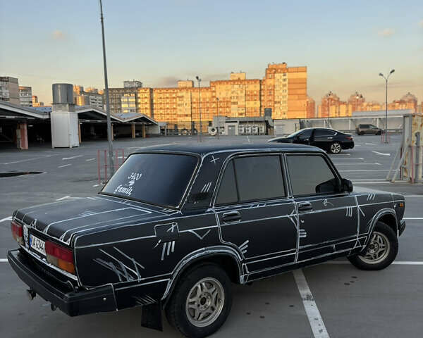 Чорний ВАЗ 2107, об'ємом двигуна 1.5 л та пробігом 79 тис. км за 1500 $, фото 2 на Automoto.ua