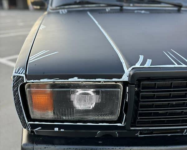 Чорний ВАЗ 2107, об'ємом двигуна 1.5 л та пробігом 79 тис. км за 1500 $, фото 12 на Automoto.ua