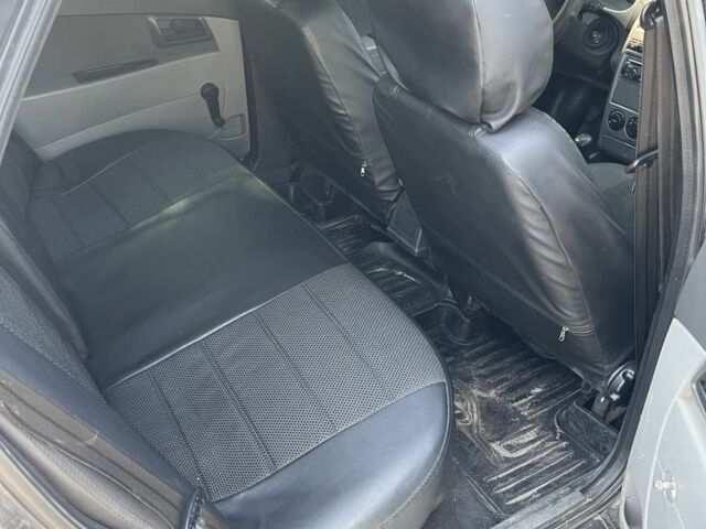 Черный ВАЗ 2107, объемом двигателя 1.6 л и пробегом 162 тыс. км за 2900 $, фото 5 на Automoto.ua