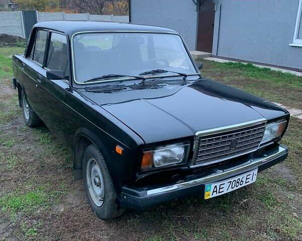 Черный ВАЗ 2107, объемом двигателя 1.6 л и пробегом 99 тыс. км за 2000 $, фото 2 на Automoto.ua