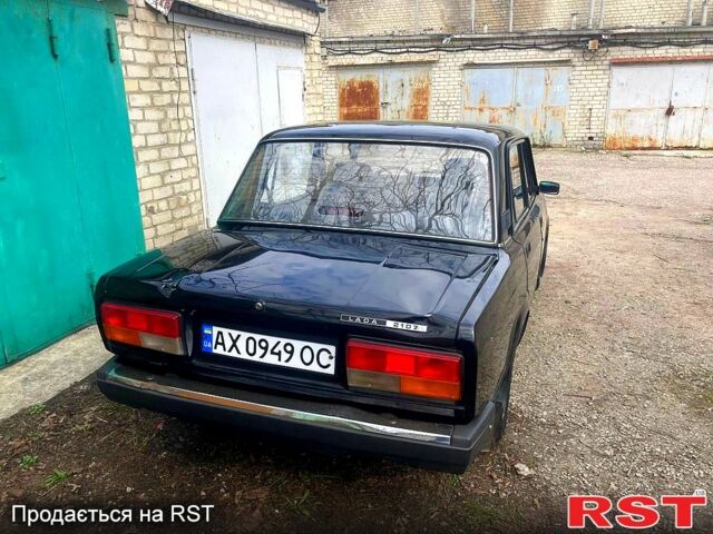 Черный ВАЗ 2107, объемом двигателя 1.6 л и пробегом 75 тыс. км за 1999 $, фото 5 на Automoto.ua