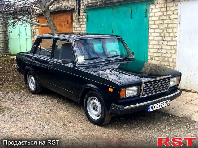 Черный ВАЗ 2107, объемом двигателя 1.6 л и пробегом 75 тыс. км за 1999 $, фото 4 на Automoto.ua