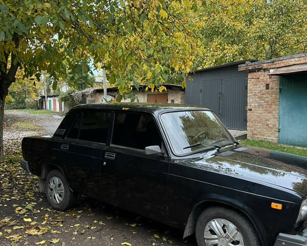 Черный ВАЗ 2107, объемом двигателя 1.6 л и пробегом 241 тыс. км за 1700 $, фото 4 на Automoto.ua
