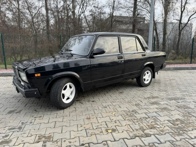 Чорний ВАЗ 2107, об'ємом двигуна 1.5 л та пробігом 90 тис. км за 2500 $, фото 2 на Automoto.ua