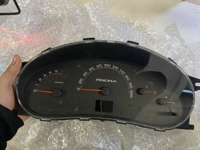 Черный ВАЗ 2107, объемом двигателя 1.6 л и пробегом 130 тыс. км за 2800 $, фото 4 на Automoto.ua