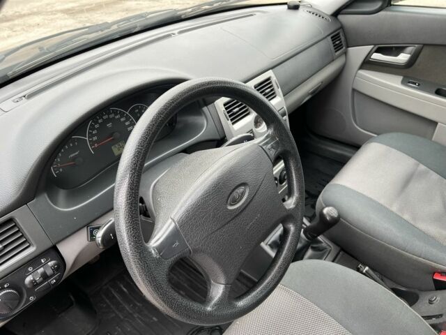 Черный ВАЗ 2107, объемом двигателя 1.6 л и пробегом 157 тыс. км за 2550 $, фото 9 на Automoto.ua