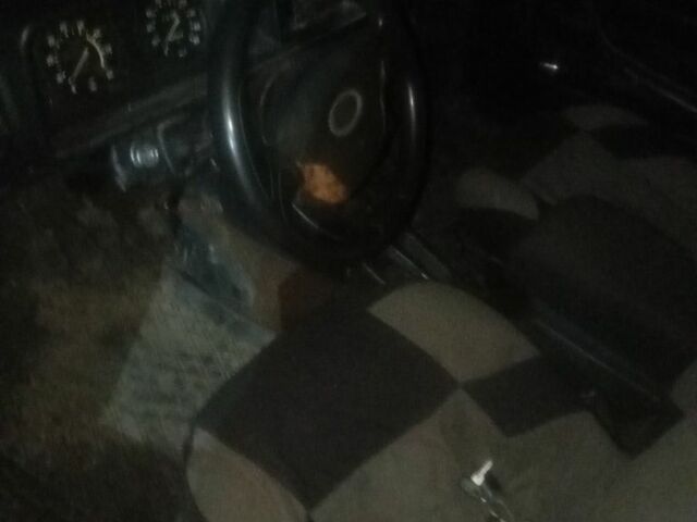 Фіолетовий ВАЗ 2107, об'ємом двигуна 1 л та пробігом 2 тис. км за 261 $, фото 1 на Automoto.ua