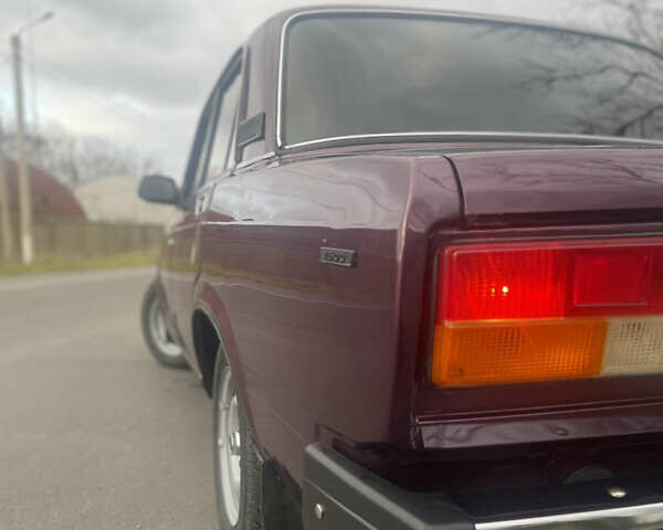 Фиолетовый ВАЗ 2107, объемом двигателя 1.5 л и пробегом 85 тыс. км за 1700 $, фото 4 на Automoto.ua