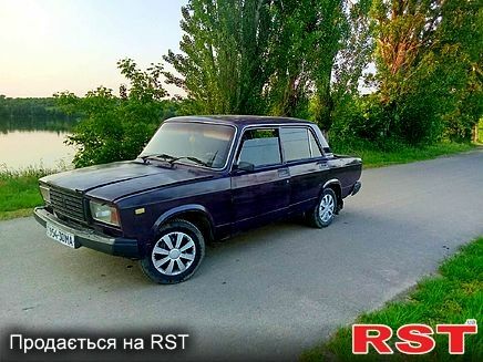 Фиолетовый ВАЗ 2107, объемом двигателя 1.3 л и пробегом 0 тыс. км за 700 $, фото 1 на Automoto.ua