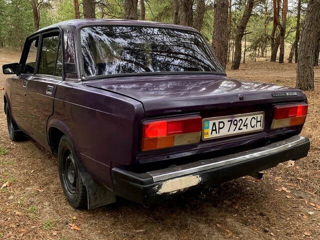 Фиолетовый ВАЗ 2107, объемом двигателя 16 л и пробегом 280 тыс. км за 880 $, фото 4 на Automoto.ua