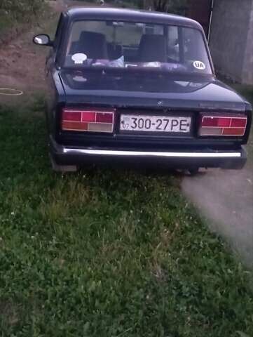 Фіолетовий ВАЗ 2107, об'ємом двигуна 0 л та пробігом 100 тис. км за 500 $, фото 2 на Automoto.ua