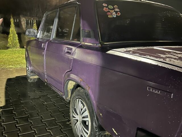 Фіолетовий ВАЗ 2107, об'ємом двигуна 1.5 л та пробігом 3 тис. км за 450 $, фото 6 на Automoto.ua