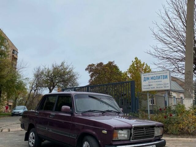 Фиолетовый ВАЗ 2107, объемом двигателя 0 л и пробегом 230 тыс. км за 679 $, фото 1 на Automoto.ua