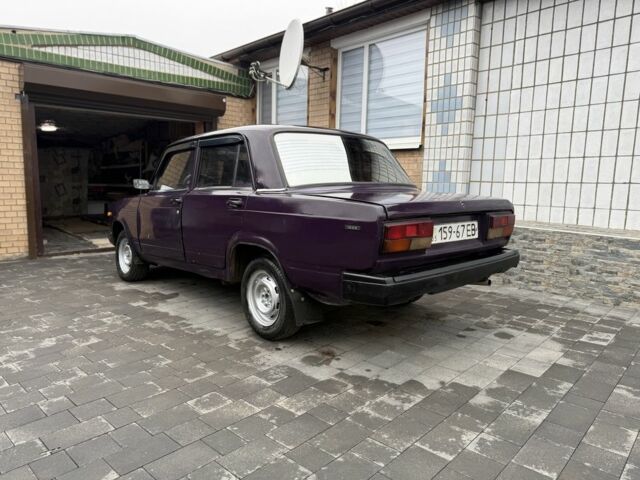 Фиолетовый ВАЗ 2107, объемом двигателя 1.5 л и пробегом 100 тыс. км за 750 $, фото 4 на Automoto.ua