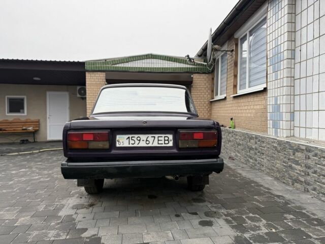 Фиолетовый ВАЗ 2107, объемом двигателя 1.5 л и пробегом 100 тыс. км за 750 $, фото 3 на Automoto.ua