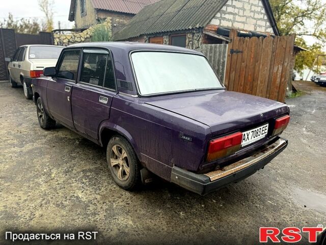 Фіолетовий ВАЗ 2107, об'ємом двигуна 1.5 л та пробігом 100 тис. км за 550 $, фото 4 на Automoto.ua