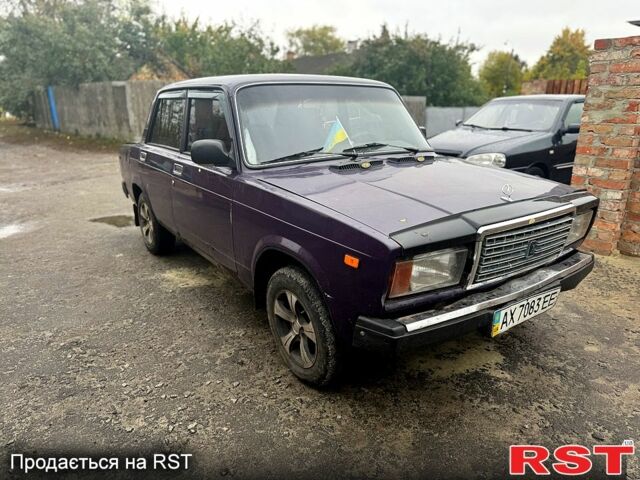 Фіолетовий ВАЗ 2107, об'ємом двигуна 1.5 л та пробігом 100 тис. км за 550 $, фото 2 на Automoto.ua