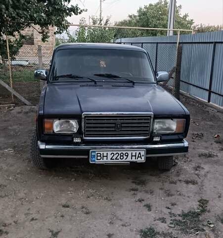 Фіолетовий ВАЗ 2107, об'ємом двигуна 1.57 л та пробігом 300 тис. км за 1000 $, фото 3 на Automoto.ua