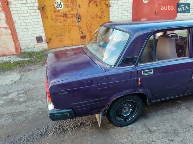 Фиолетовый ВАЗ 2107, объемом двигателя 1.6 л и пробегом 450 тыс. км за 700 $, фото 5 на Automoto.ua