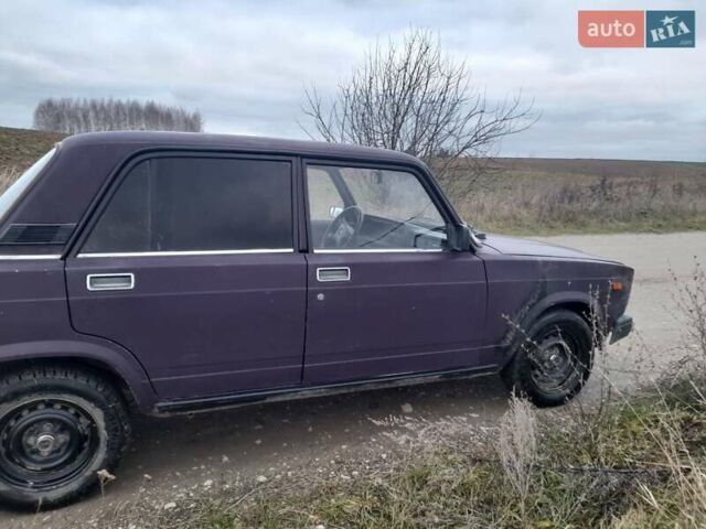 Фиолетовый ВАЗ 2107, объемом двигателя 3 л и пробегом 100 тыс. км за 473 $, фото 3 на Automoto.ua