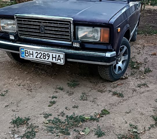 Фиолетовый ВАЗ 2107, объемом двигателя 1.6 л и пробегом 300 тыс. км за 1000 $, фото 2 на Automoto.ua