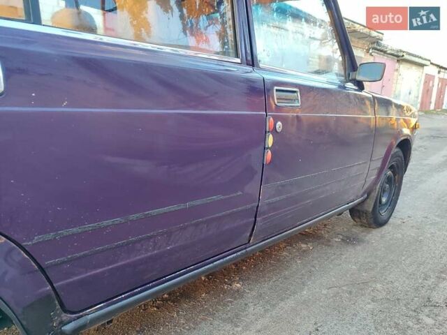 Фиолетовый ВАЗ 2107, объемом двигателя 1.6 л и пробегом 450 тыс. км за 700 $, фото 22 на Automoto.ua