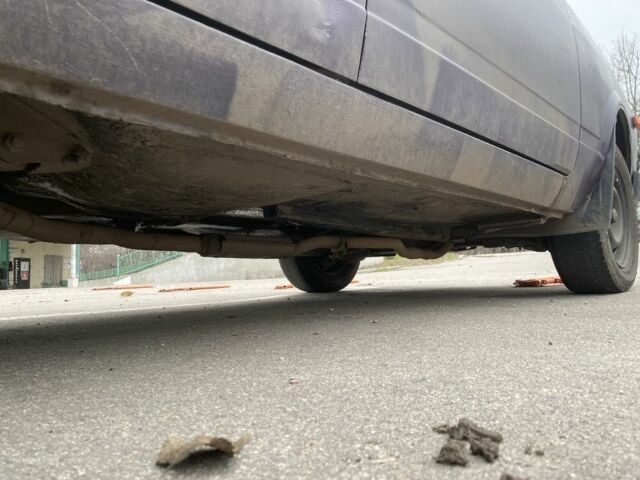 Фиолетовый ВАЗ 2107, объемом двигателя 1.5 л и пробегом 100 тыс. км за 711 $, фото 16 на Automoto.ua