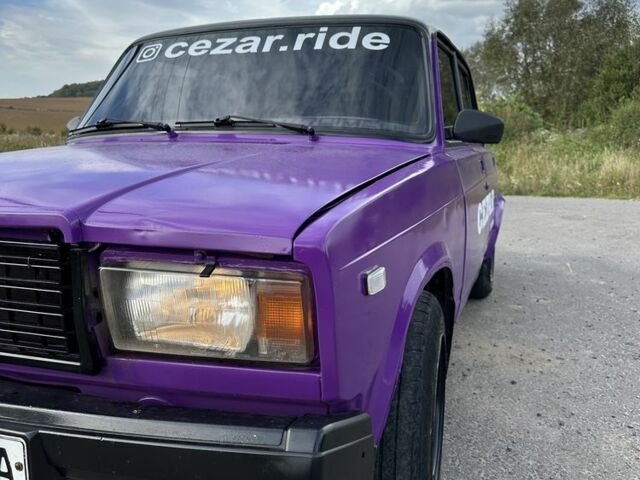 Фиолетовый ВАЗ 2107, объемом двигателя 1.3 л и пробегом 100 тыс. км за 1500 $, фото 5 на Automoto.ua