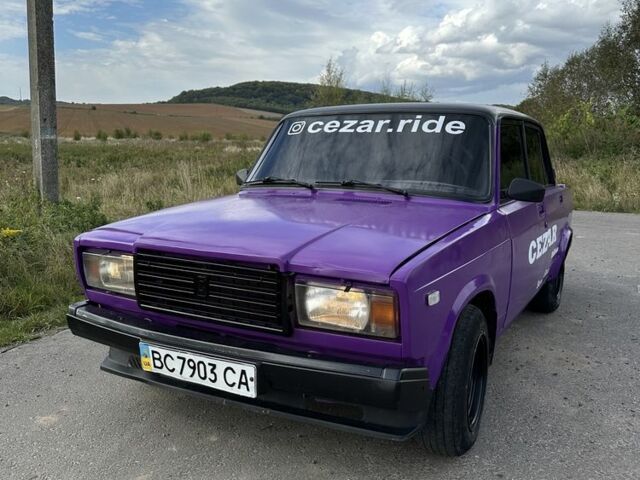 Фиолетовый ВАЗ 2107, объемом двигателя 1.3 л и пробегом 100 тыс. км за 1500 $, фото 2 на Automoto.ua
