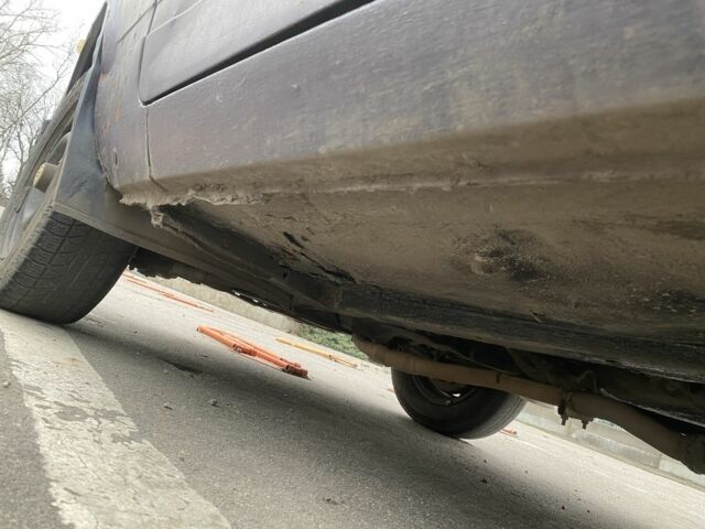 Фиолетовый ВАЗ 2107, объемом двигателя 1.5 л и пробегом 100 тыс. км за 711 $, фото 13 на Automoto.ua