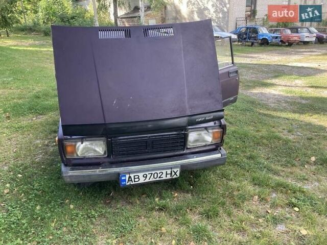 Фиолетовый ВАЗ 2107, объемом двигателя 1.5 л и пробегом 388 тыс. км за 700 $, фото 4 на Automoto.ua