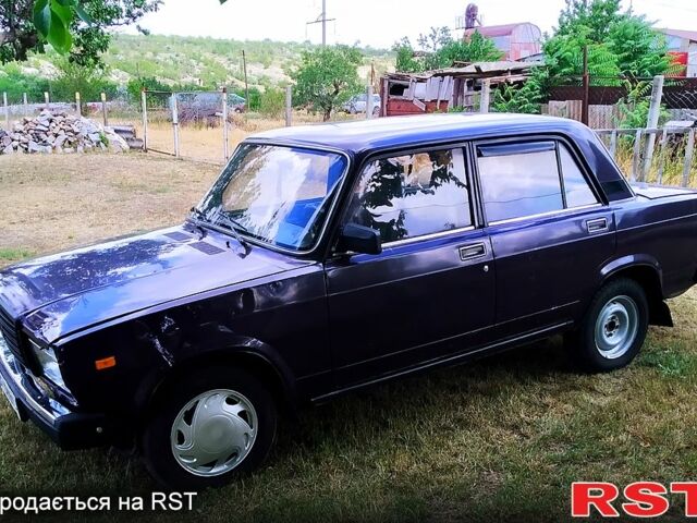 Фіолетовий ВАЗ 2107, об'ємом двигуна 1.6 л та пробігом 95 тис. км за 650 $, фото 1 на Automoto.ua