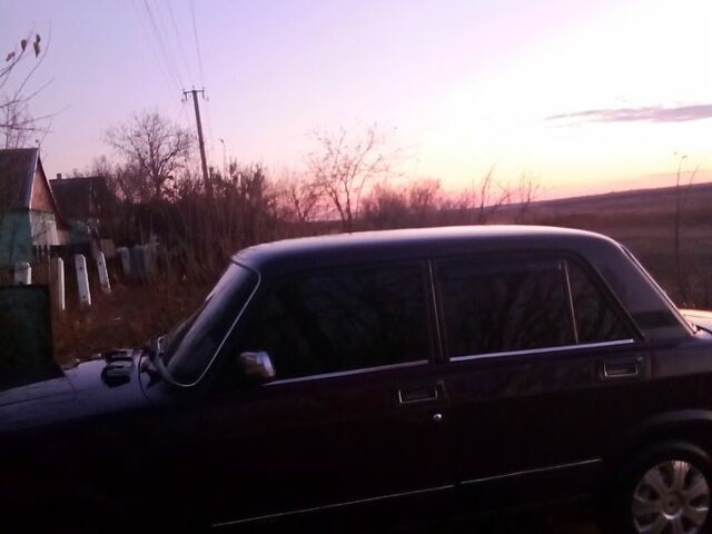 Фиолетовый ВАЗ 2107, объемом двигателя 1.3 л и пробегом 150 тыс. км за 1000 $, фото 6 на Automoto.ua