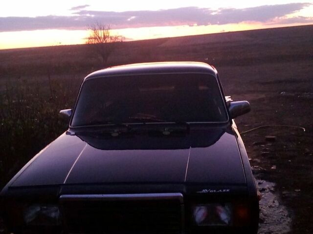 Фиолетовый ВАЗ 2107, объемом двигателя 1.3 л и пробегом 150 тыс. км за 1000 $, фото 7 на Automoto.ua