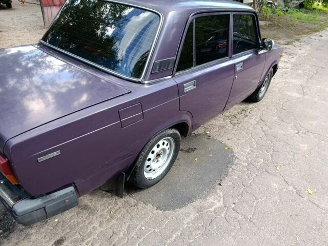 Фіолетовий ВАЗ 2107, об'ємом двигуна 0 л та пробігом 150 тис. км за 1000 $, фото 1 на Automoto.ua