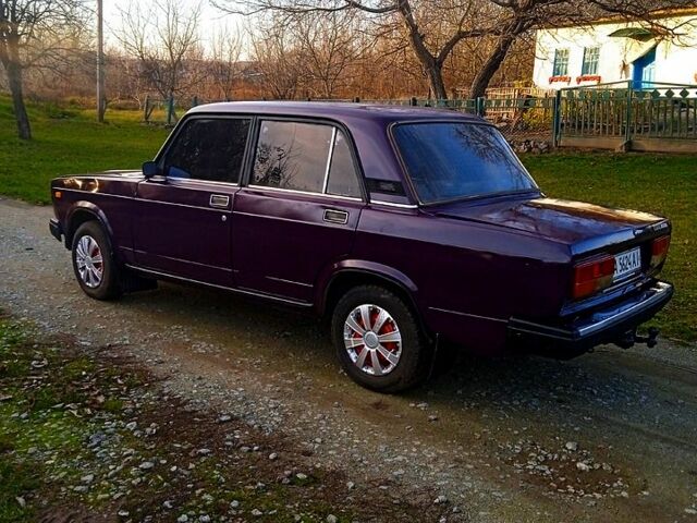 Фиолетовый ВАЗ 2107, объемом двигателя 1.3 л и пробегом 187 тыс. км за 750 $, фото 1 на Automoto.ua