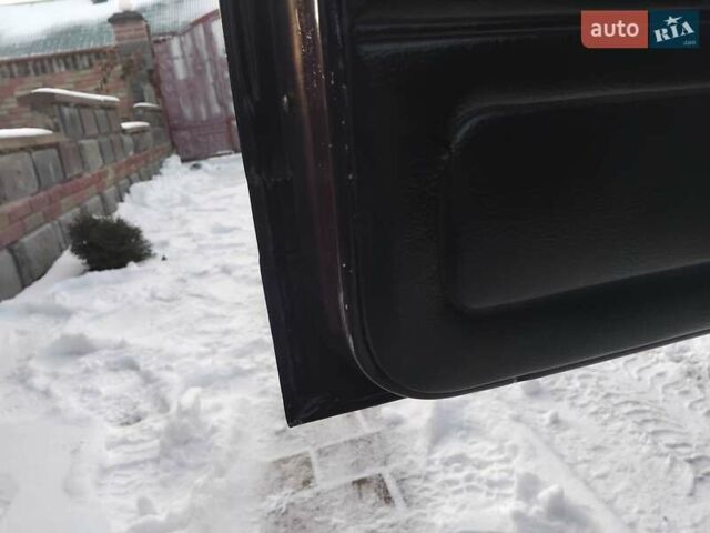 Фіолетовий ВАЗ 2107, об'ємом двигуна 1.5 л та пробігом 100 тис. км за 1880 $, фото 46 на Automoto.ua