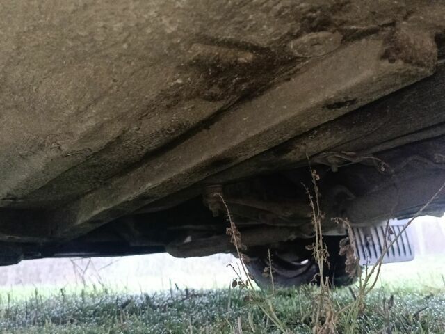 Фиолетовый ВАЗ 2107, объемом двигателя 1.5 л и пробегом 270 тыс. км за 710 $, фото 10 на Automoto.ua